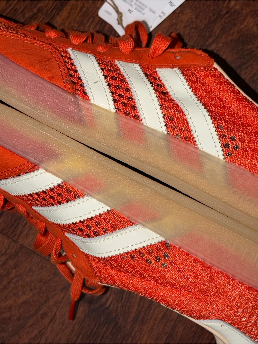 Adidas size 10.5 - Picture 12 of 13